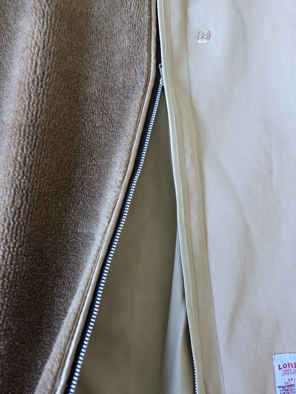 Vintage London Fog Tan Trench Coat Removable Fleece Liner Belted Womens Petite 8 - Picture 7 of 16